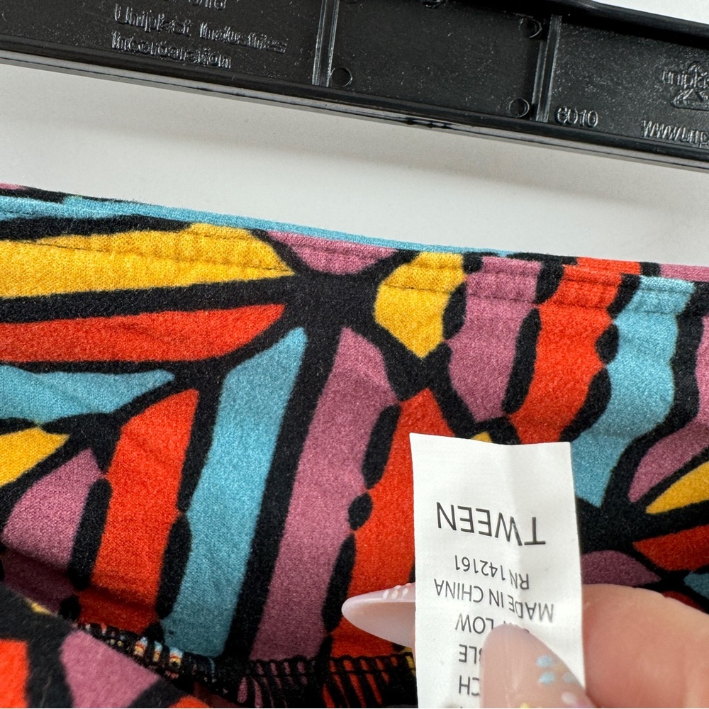 LuLaRoe Leggings NWT – Tween (Fits Adult XXS/00–0) - Picture 5 of 5